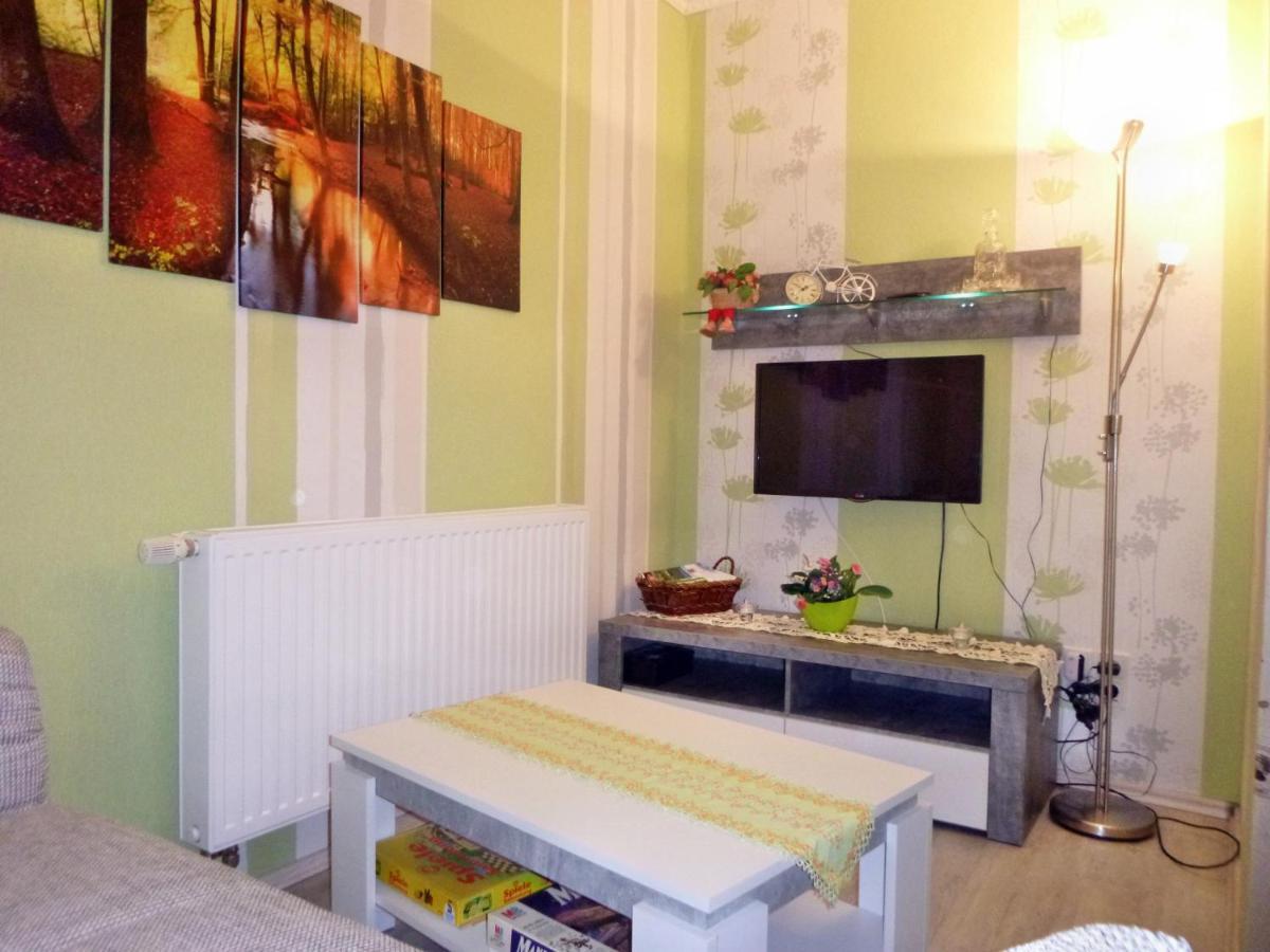 Ferienwohnung Baacke Ruhla Luaran gambar